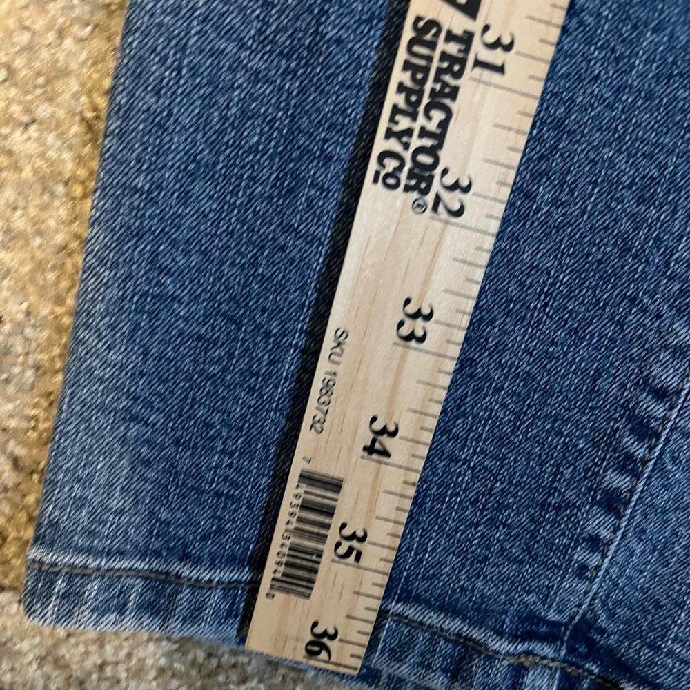 NYDJ Straight Leg Rhinestone Embellished Jeans size 4P - Picture 6 of 14